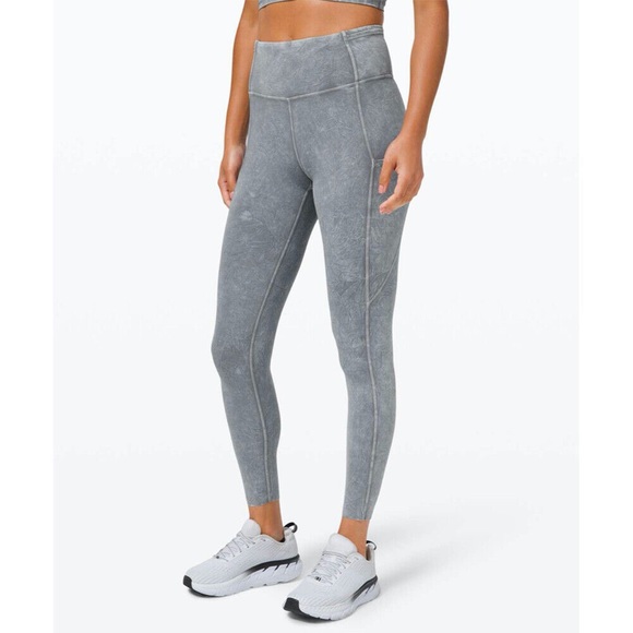 Lululemon Fast and Free High Rise Tight 25" - Picture 1 of 3